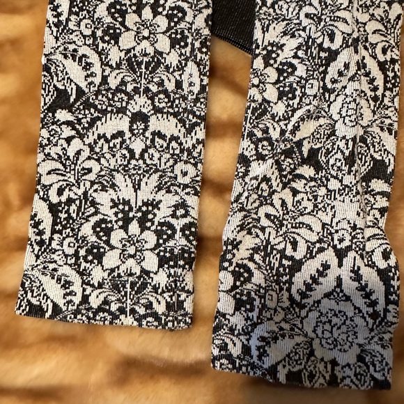 NWT Free People Leggings in black and white - Picture 7 of 9